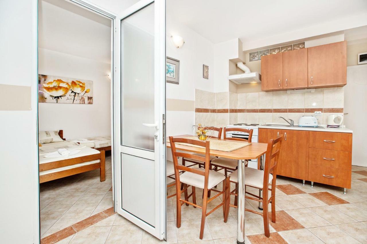 Apartments Villa Popovic Kotor Luaran gambar