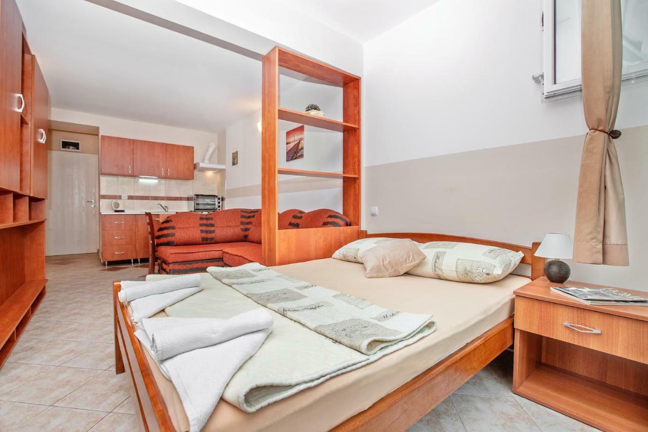 Apartments Villa Popovic Kotor Luaran gambar