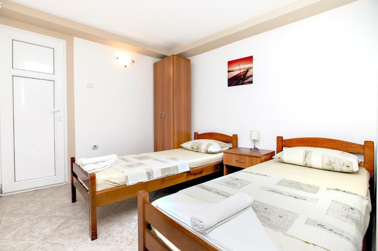 Apartments Villa Popovic Kotor Luaran gambar