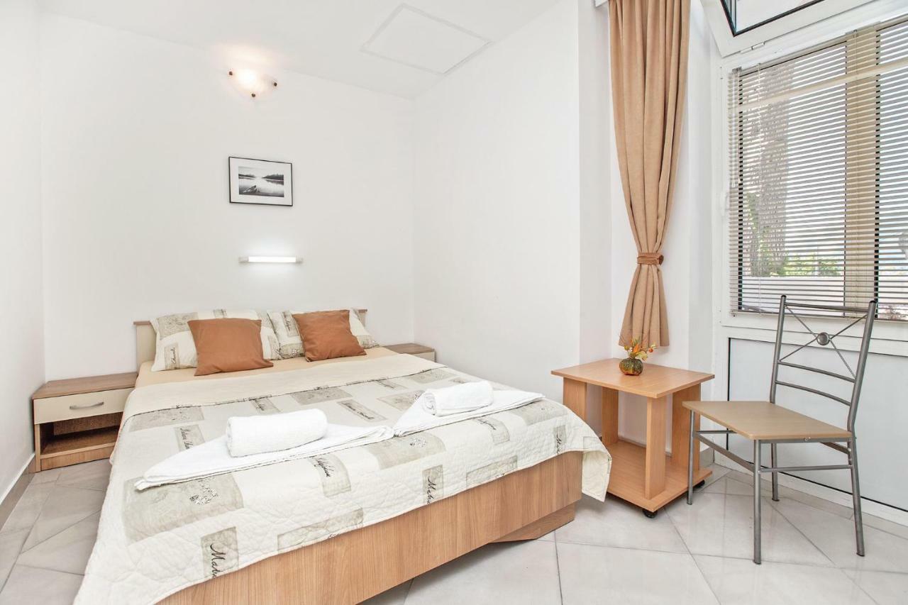 Apartments Villa Popovic Kotor Luaran gambar